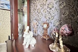 комерційна за адресою Олени Пчілки вул., 8