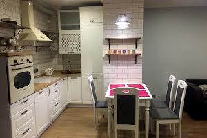 квартира за адресою Білоруська вул., 36
