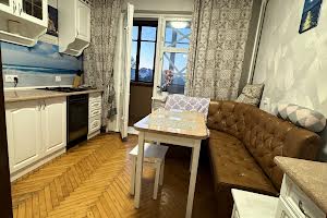 квартира за адресою Європейська вул. (Жовтнева), 24