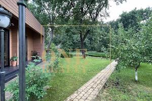 будинок за адресою смт. Козин, Лісова вул.