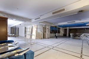 комерційна за адресою Київ, Антоновича вул. (Горького), 72