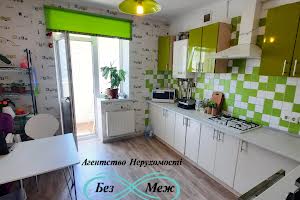 квартира за адресою Боголюбова , 8