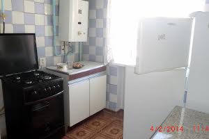 квартира за адресою Набережно-Лугова вул., 7-Б