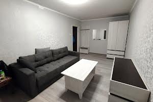 квартира за адресою Слави бульв., 8