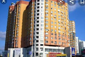 квартира за адресою Олександра Мишуги вул., 2