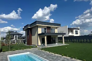 будинок за адресою с. Софіївська борщагівка, Донецька, 30