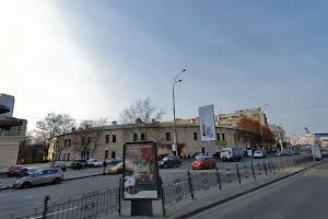 коммерческая по адресу Леси Украинки бульв., 28
