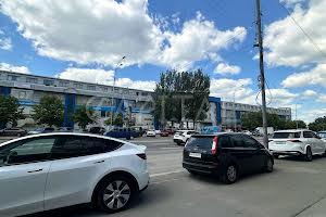 коммерческая по адресу Новоконстантиновская ул., 2