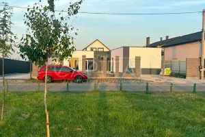 будинок за адресою Броварський
