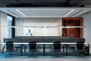 коммерческая по адресу Жилянская ул., 25
