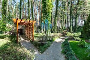 будинок за адресою с. Стоянка, Осіння