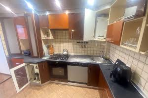 квартира за адресою с. Котляри (Комунар), Миру, 8