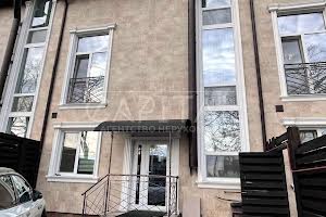 будинок за адресою Паркова