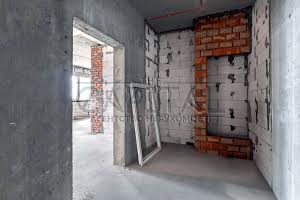 комерційна за адресою Ревуцького вул., 40-Б