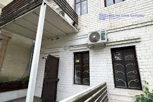 коммерческая по адресу Исполкомовская ул., 10
