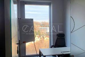 комерційна за адресою Лейпцизька вул., 15
