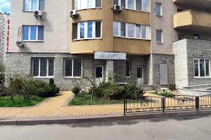 комерційна за адресою Дніпровська набережна вул., 19-А