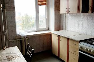 квартира за адресою Айвазовського вул., 3