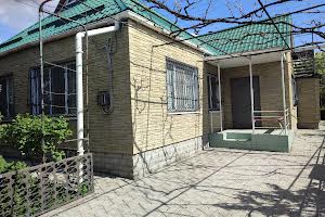 будинок за адресою Феросплавна