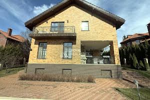 будинок за адресою с. Лісники, Квіткова вул.
