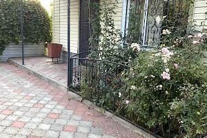 коммерческая по адресу Перемоги ул., 393