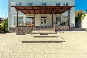 коммерческая по адресу Лауреатская ул., 8