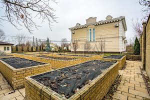 будинок за адресою Вишнева вул.