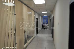 комерційна за адресою Степана Бандери просп. (Московський), 8