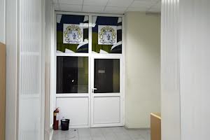 комерційна за адресою Борщагівська вул., 143-Б