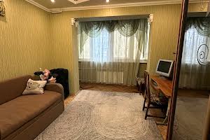 квартира за адресою Віктора Чукаріна вул., 40