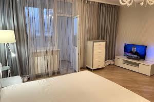 квартира за адресою Бориса Гмирі вул., 8-Б