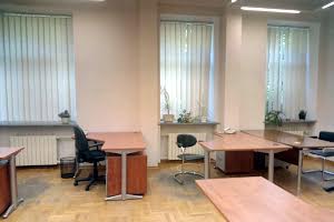 комерційна за адресою Київ, Генерала Генадія Воробйова вул. (Курська), 3