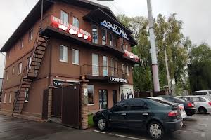 комерційна за адресою Василя Стуса вул., 8