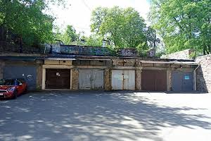 комерційна за адресою Михайла Коцюбинського вул., 2