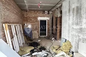комерційна за адресою Звіринецька вул., 70-А