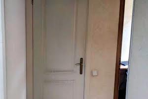 комерційна за адресою Дегтярівська вул., 28