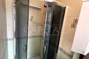 будинок за адресою Богатирська вул., 30а