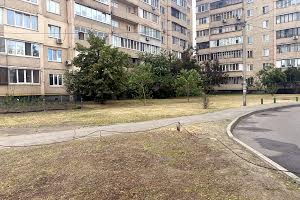 коммерческая по адресу Ревуцкого ул., 34-А