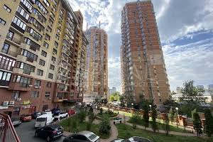 комерційна за адресою Євгена Коновальця вул. (Щорса), 32-Б