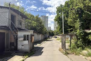 комерційна за адресою Митрополита Василя Липківського вул. (Урицького), 15А