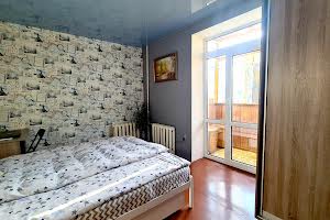 квартира за адресою Олександра Кошиця вул. (Караваєва), 37