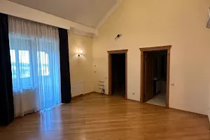 дом по адресу Лесі Українки ул., 23