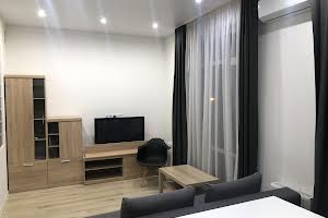 квартира за адресою Дегтярна вул., 11