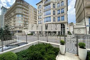 коммерческая по адресу Новоселицкая ул., 7