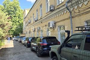 комерційна за адресою Івана Мазепи вул. (Січневого Повстання), 10