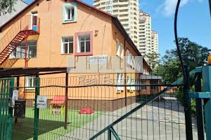 комерційна за адресою Борщагівська вул., 204 к2