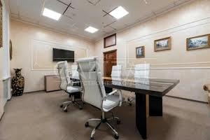 коммерческая по адресу Панаса Мирного ул., 1