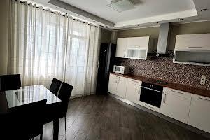 квартира за адресою Василя Касіяна вул., 2/1