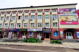 комерційна за адресою Сергія Москаленка вул. (Красовського), 25