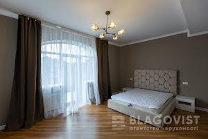 будинок за адресою смт. Козин, Берегова вул., 1